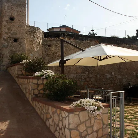 Porta Antica Di تروبيا